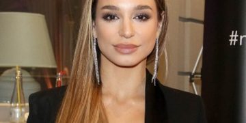 Këngëtarja e njohur provokon serbët: Po, jam shqiptare!