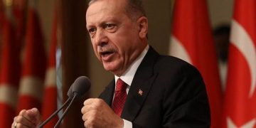 Athina dërgoi ushtrinë në Mesdhe për stërvitje, Erdogan paralajmëron Greqinë: S’do kesh rrugëdalje