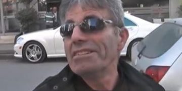 VIDEO/ Shtiren sikur kanë harruar shqipen, mediat greke tallen me shqiptarët që refuzojnë të flasin gjuhën e nënës