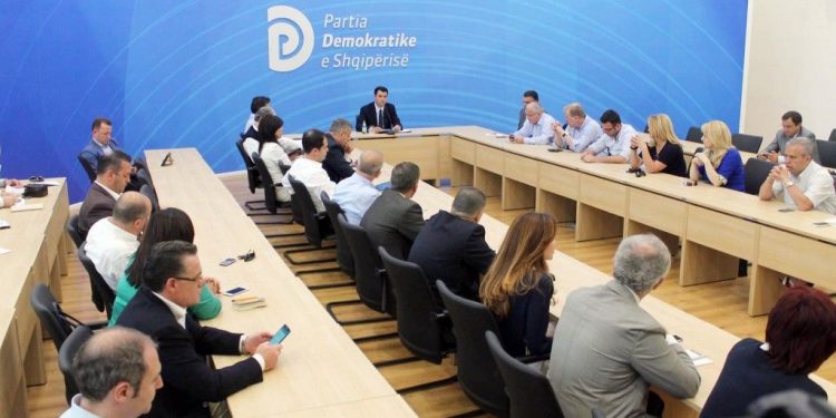 PD përcakton 5 anëtarët e Komisionit të Vlerësimit të Kandidatëve, nga Bujar Nishani tek Besnik Mustafaj (emrat)