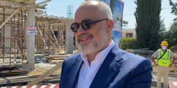 “S’ka marrëveshje me Greqinë. Grupi negociator kalon nga Presidenti”, Rama reagon sërish për çështjen e detit: Do ta pësojnë ata që…