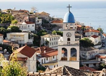 Dhërmiu, ai i vërteti (që do duhej të konkurronte Santorinin)