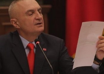 Rrëfimi i Ilir Metës: Ja pse mbaj gjithmonë një bllok në dorë ku bëj pazare
