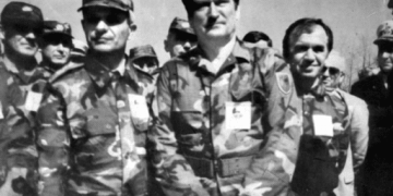 Procesverbali: Si u shpartalluan për 12 ditë batalionet e Berishës për shtypjen e Jugut, kur dorëzohej Gazidede dhe arratisej ministri i Mbrojtjes, akuzat për tradhti në Parlament