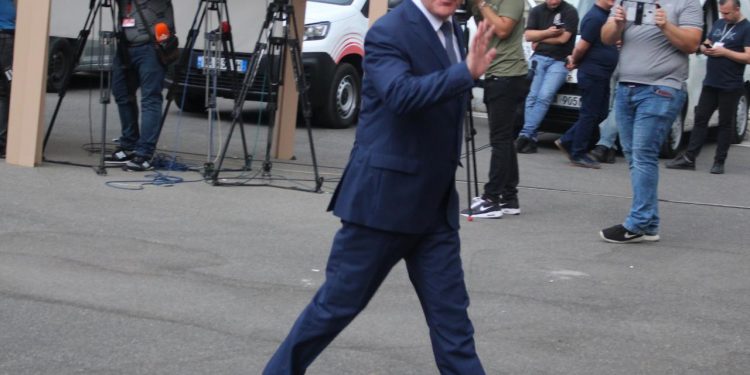 Gjykata e Posaçme e Apelit: Të rregjistrohet kallëzimi i Malajt ndaj Fatmir Xhafajt dhe Ardi Veliut