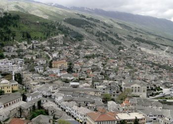 Karmina shpjegon pse Gaz Bardhit i duket i braktisur Jugu nga qeveria