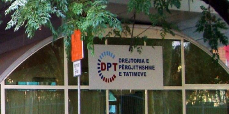 Pezullohen katër punonjës tatimor që furnizuan SHQUP-in me infaormacine për transaksionet mes biznesmenit Gjelishti dhe Carlo Bollino