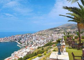 Turizmi patriotik ia doli, vendasit zgjodhën masivisht Sarandën
