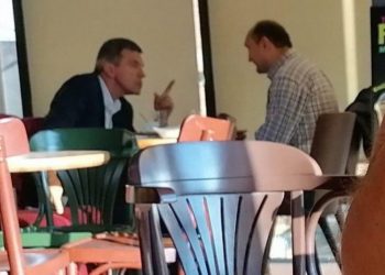 ,,Analisti i pavarur” Arben Llalla duke marrë instruksione nga Ministri i BDI-së