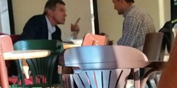 ,,Analisti i pavarur” Arben Llalla duke marrë instruksione nga Ministri i BDI-së