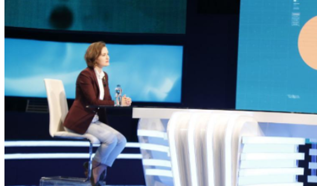 Pse u largua sot në ditën e parë të shkollës? Besa Shahini thyen heshtjen pas largimit nga ministria