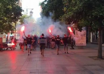 “Shqiptar i vdekur, shqiptar i mirë”, arrestohen 16 persona në Shkup, policia maqedonase tregon çfarë ndodhi mes dasmorëve dhe të rinjve