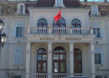 Parashikimi nga IGJEUM për 5 ditët e ardhshme, prefekti i Shkodrës paralajmëron qytetarët
