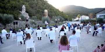 Zbardhen të tjera detaje nga porositë e Ramës, nga opozita e re, te Meta dhe punësimet në administratë, sot takim me krerët e bashkive