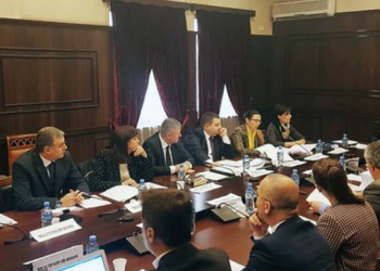 Zbardhen debatet në KED, ja si SHBA rrëzoi Xhaferllarin dhe këshilltarin e presidentit për ndryshimin e akteve dhe rregulloreve