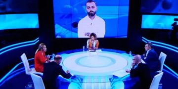 Monika Kryemadhi mendjemadhësi qesharake! Ti ta kesh për nder që je në emision me mua! I drejtohet Vasilit: Ramë dakord për të tjera pyetje