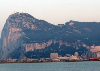 Lufta me Covid-19/ Misteri i vendit me pak maska dhe asnjë viktimë nga koronavirusi
