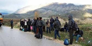 Shqipëria gati të kthehet në vatër për emigrantët nga Lindja e Mesme: Zbardhet vendimi si do të ndërtohen kampet në disa zona të vendit