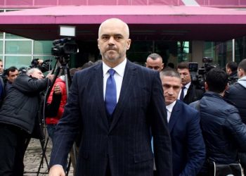 Mblodhi që në mëngjes në selinë e PS shtabet elektorale dhe drejtuesit politik, zbardhen ultimatumet e prera të kryeministrit Rama