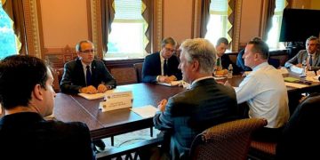 Detajet më të fundit nga Shtëpia e Bardhë, Donald Trump takon sot Hotin e Vuçiç, i pranishëm në momentin e firmosjes së marrëveshjeve