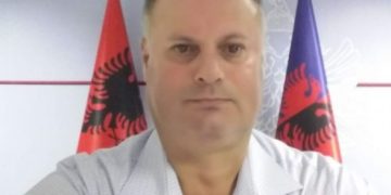 Ndërron jetë nga koronavirusi efektivi i Policisë së Tiranës, dy javë më parë humbi dhe të atin nga Covid-19