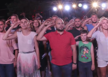 “Shumë shpejt do të kemi zgjedhje”! Kryemadhi thirrje pionierëve të mbetur të LSI: Kemi nevojë për ju për ta ndryshuar këtë vend… me mua në krye