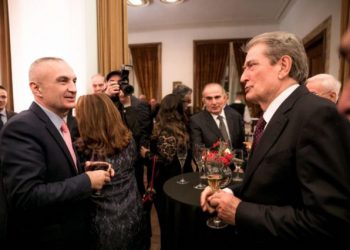 Identikti i të mërziturve nga qeverisja “Rama”