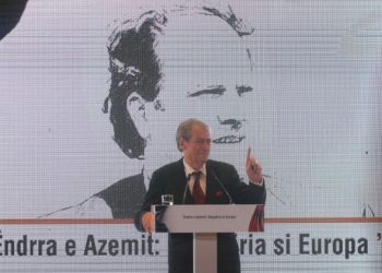 “V.rasjen e Azem Hajdarit e gatoi Sali Berisha: Ja si e nxori në pritë! Ekzekutimi u paralajmërua nga Rilindja Demokratike”