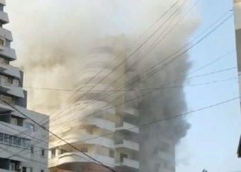 Kryhen 12 shpërthimet në pallatin gjigant të Kastratit dëmtuar nga tërmeti në Durrës: Bëhet gati për tu shembur