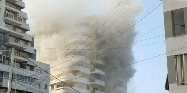 Kryhen 12 shpërthimet në pallatin gjigant të Kastratit dëmtuar nga tërmeti në Durrës: Bëhet gati për tu shembur