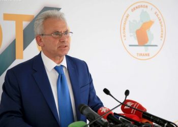 Jep dorëheqjen nga kreu i KQZ-së, Klement Zguri