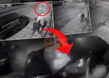 VIDEO/ Makina i hedh disa metra tutje, 3 shqiptarë i shpëtojnë mrekullisht aksidentit në Londër