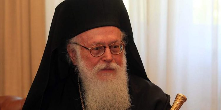 Roli prekës i kryepeshkopit Anastas dhe ndërhyrja në momentet e vështira mes Shqipërisë dhe Greqisë