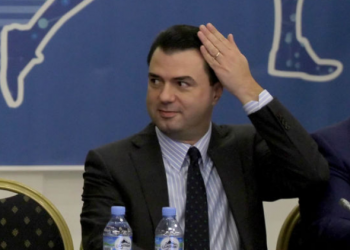 Basha, pa asnjë program ekonomik por politik…me qëllim: Qëllimi kryesor i PD-së, shtresë e mesme me 1 milion lekë të ardhura në muaj
