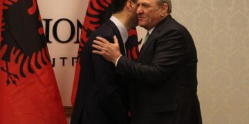 Përçahet “tufa” pa lidhje politike! Agron Duka, presion Bashës: Mund të dal vetëm në zgjedhje, pres oferta nga Rama