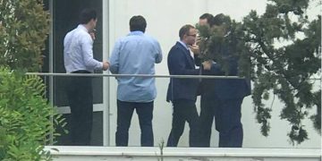 Basha shkund edhe Kryesinë, kërkon votëbesim nga baza për anëtarët, furtunë në radhët e njerëzve të Sali Berishës