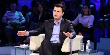 Vizioni “fylljonar” i Pjetër Fyllit, në emisonin teledokrrativ të Fejzos