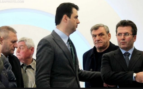 Karmina komenton kërcënimin e Gon Dukës për Lulin