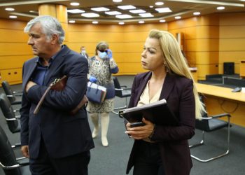 Fatmira Hajdari nuk dorëzohet pas shkarkimit: Kërkon rikthimin në detyrë! Do rigjykohet nga Ina Rama