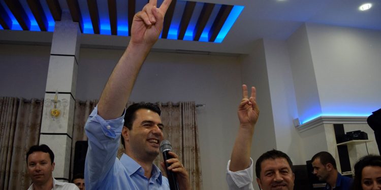 Tjetërsuan pronat tek “Rana e Hedhun”, 4 vite b.urg për kryebashkiakun Fran Frrokaj dhe dy zyrtarë të tjerë