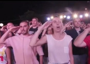 Video-Zbulohen detajet/ E “ardhmja” e LSI! Si rrihen militantet e Monës në kampin e Jalës?! Vajza të mitura që ulërasin O të q***a robt!