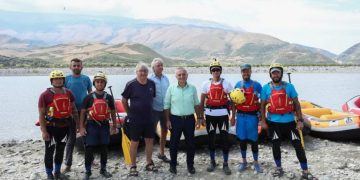 Rama i përgjigjet Metës: Ta kishe mbrojtur Vjosën kur ishte zv. shefi i qeverisë, siç mbron sot rrezikun imagjinar i hidrocentraleve