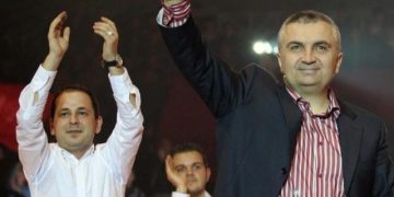 “Nisma Thurje” apo hajdutët e AKBN-së, partia e re e Rudinës?! Përse rri në hije themeluesi  dhe drejtuesi Besian Pesha, ushtari famkeq i Metës?!