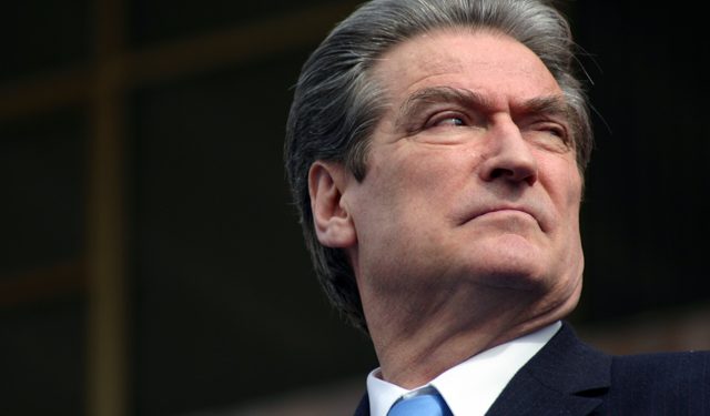 “Filozofi” i kthyer nga rruga  në opozitën e rrugës Aleksandër Biberaj si Albin Kurti: Sulmon marveshjen Serbi Kosovë dhe trillon akuza për Ramën…do i jap det Serbisë