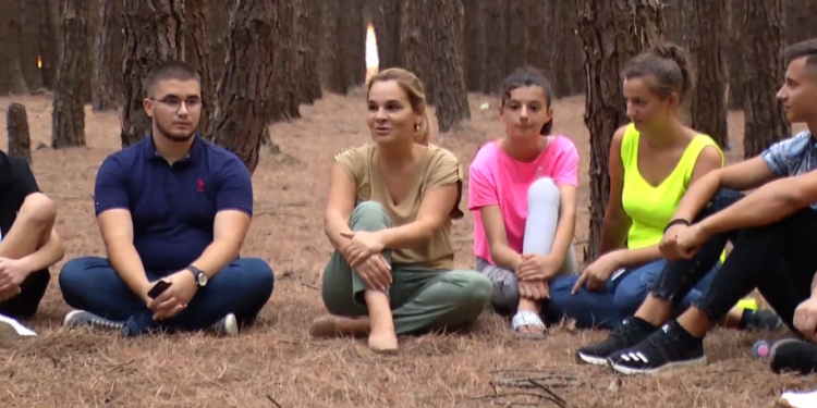 Pas Lalzit i “vë syrin” pyllit të Semanit, Kryemadhi: Ta pastrojmë që kampet e LRI mos t’i bëjmë në Jalë! LSI, e etur për të rinj