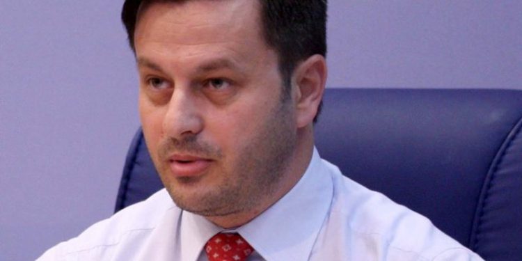 Nisin largimet në Ministrinë e Brendshme, jep dorëheqjen Sekretari i Përgjithshëm