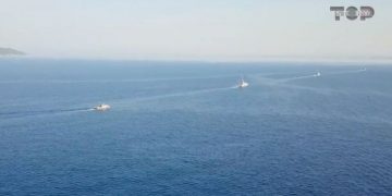 Pamje eskluzive, në kulmin e tensioneve për kufijtë detare Flota Shqiptare kryen stërvitje në detin Jon