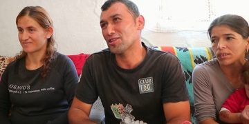 Një burrë me dy gra e shtatë fëmijë! Iliazi, Anifeja dhe Manushaqja: Jetojmë të lumtur së bashku