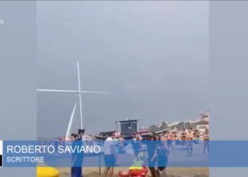 Roberto Saviano: Mafia shqiptare ka marrë në dorëzim Romën. Klanet e Tiranës dhe Shkodrës kontrollojnë Italinë