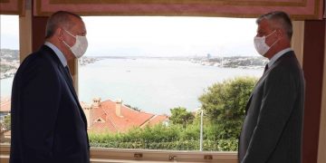 Pas Ramës, Erdogan takohet me Thaçin në Stamboll